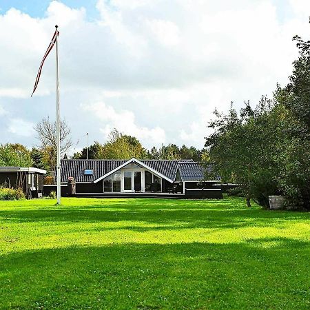 6 Person Holiday Home In Ansager Exterior photo