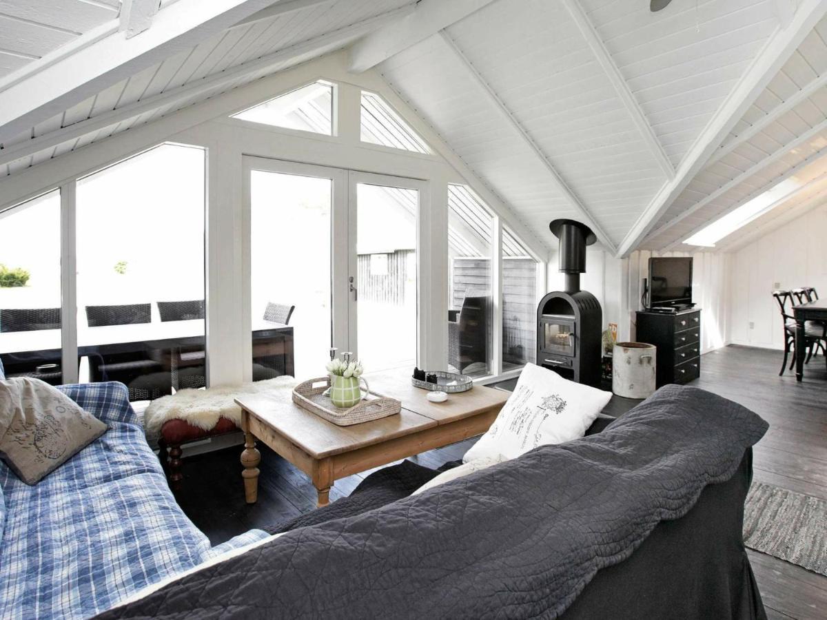 6 Person Holiday Home In Ansager Exterior photo